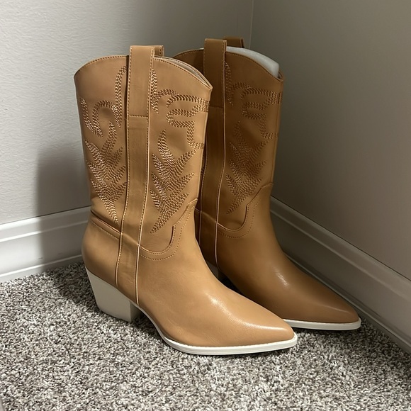 Oasis Society Amaya Boots - Brand New - Picture 4 of 7